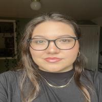 Natalie Rizos-Paredones (Undergraduate Student)